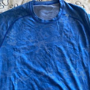 Lululemon Mens Blue Camo Metal Vent